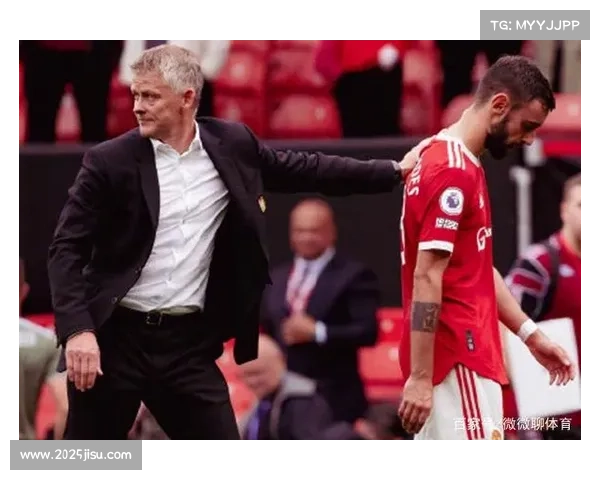 黄潜中场维加红牌影响分析，十人应战战术调整失效