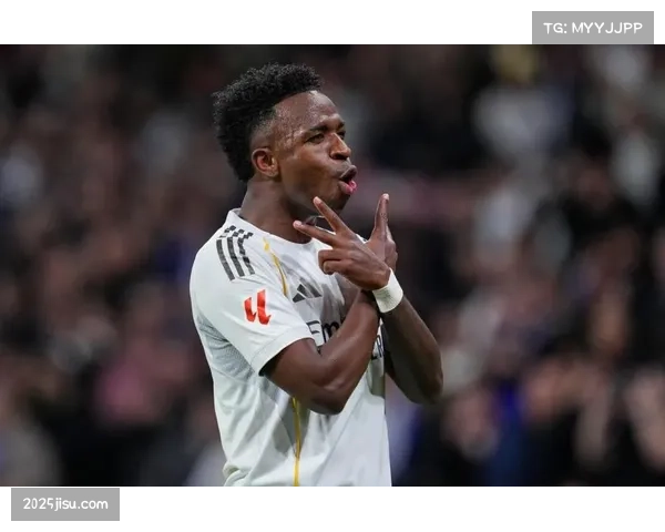 皇马锋线危机爆发，维尼修斯与姆巴佩前场共存难题待解